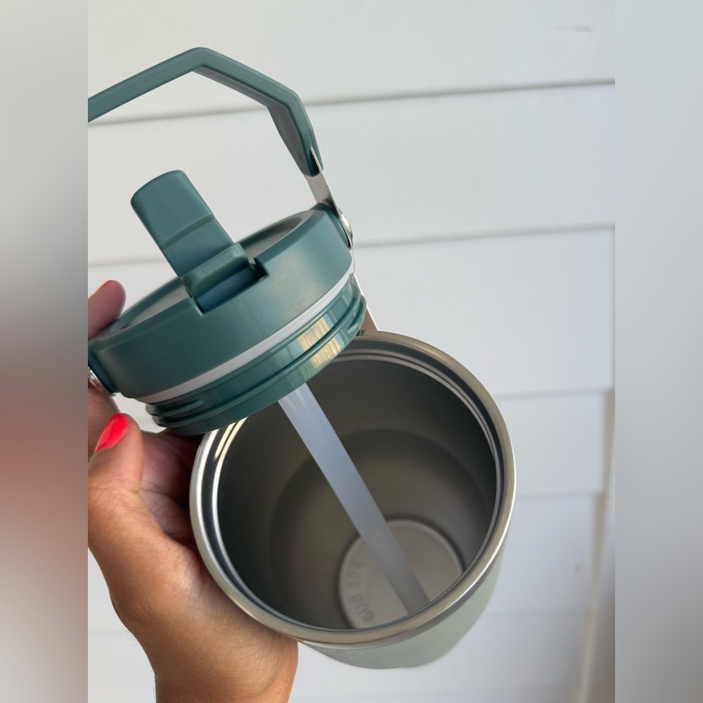 Mini Watter Bottle Green Insulated Travel Stanley Type - Picture 5 of 5